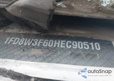 2017 Ford F-350 Chassis z USA, uszkodzony, nr VIN 1FD8W3F60HEC90510